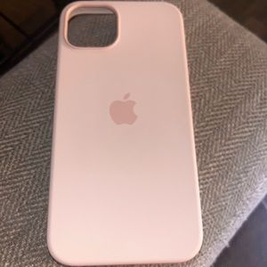 Apple iPhone 13 MagSafe Silicone Case